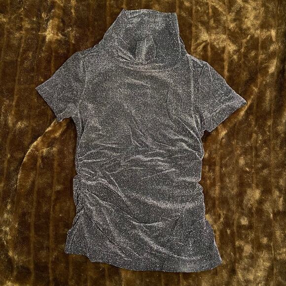 Karen Kane M Silver Sparkly Soft Knit Black Pullover Top Ruched Sides - Picture 1 of 8